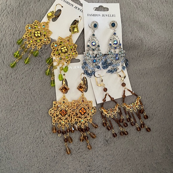 {4 pairs} Fashion long dangle event  earrings - Picture 5 of 9